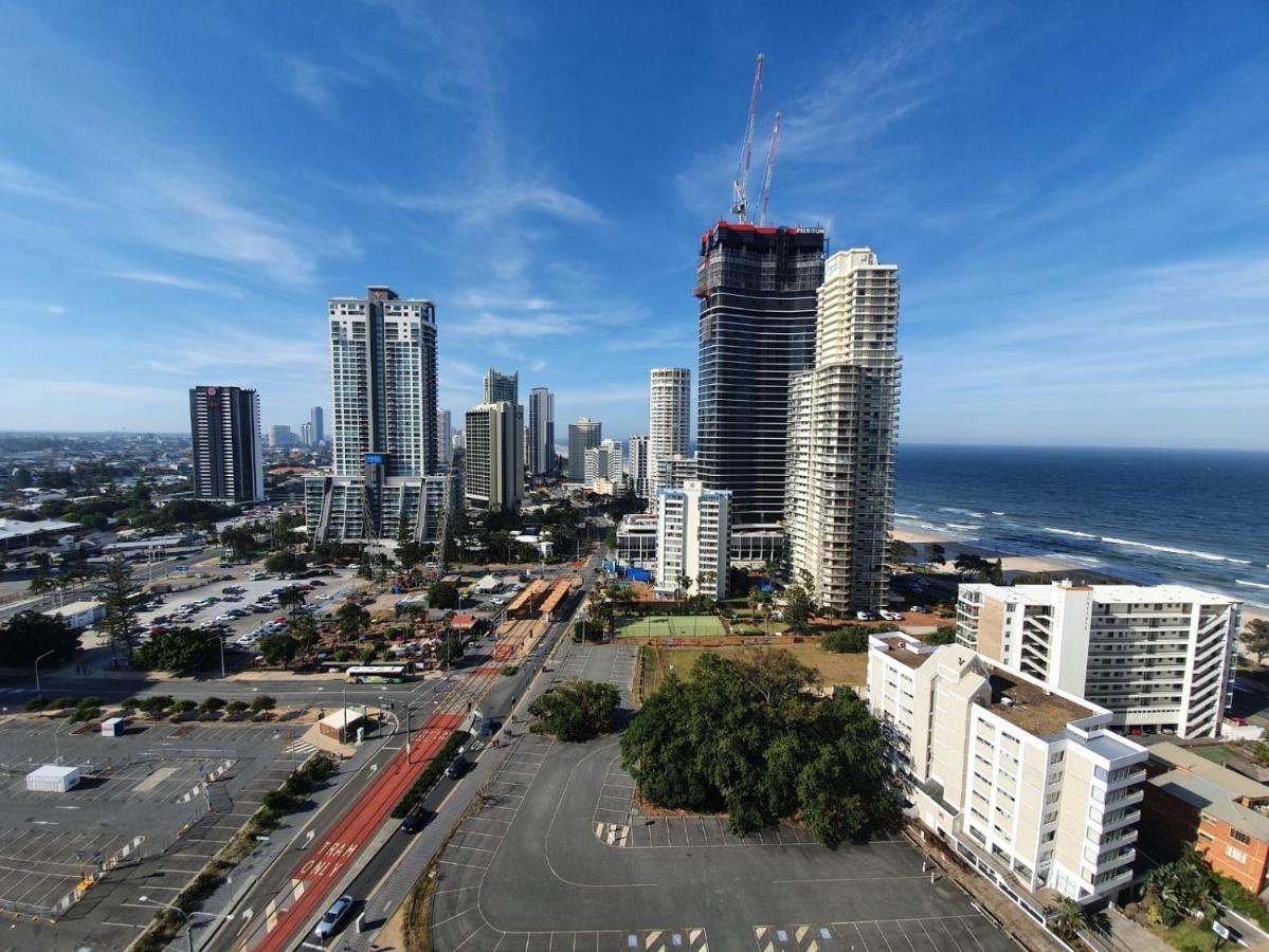 High Floor Ocean View At Surfers Paradise - Hotel Studio Gold Coast Exterior foto
