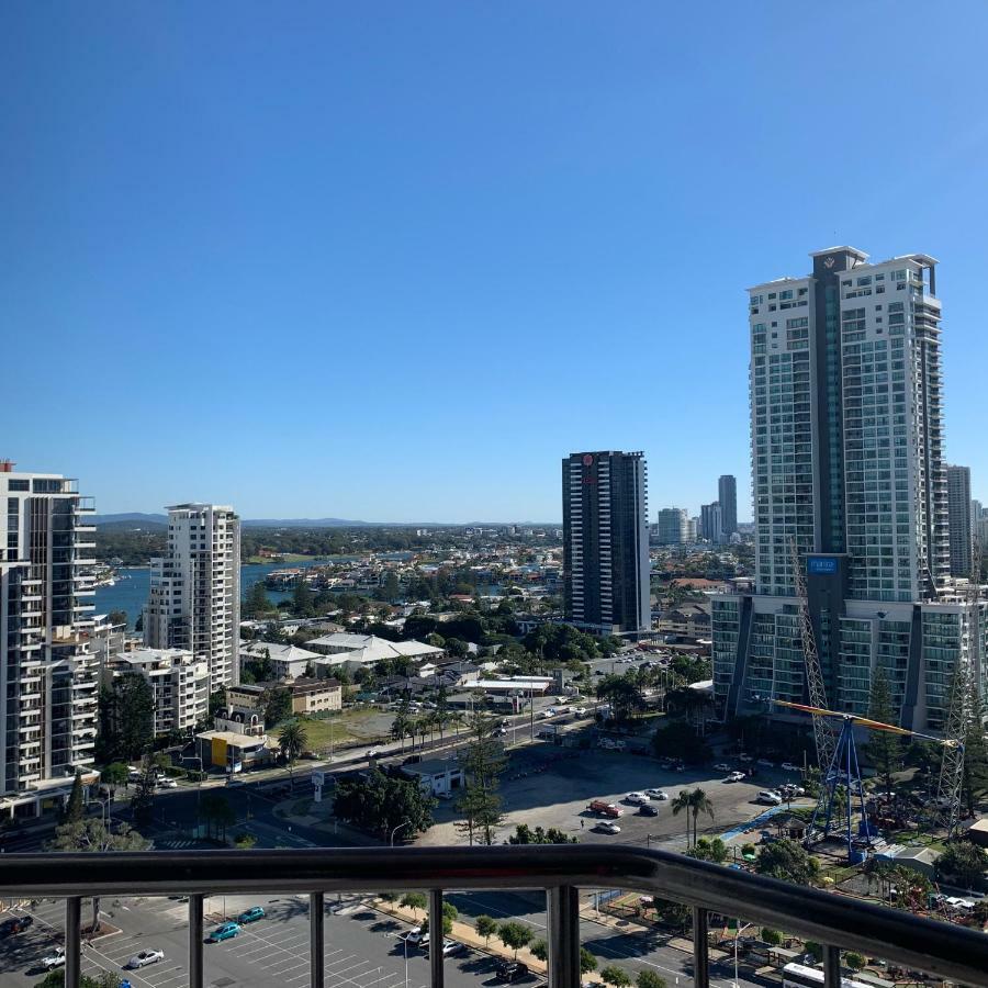 High Floor Ocean View At Surfers Paradise - Hotel Studio Gold Coast Exterior foto